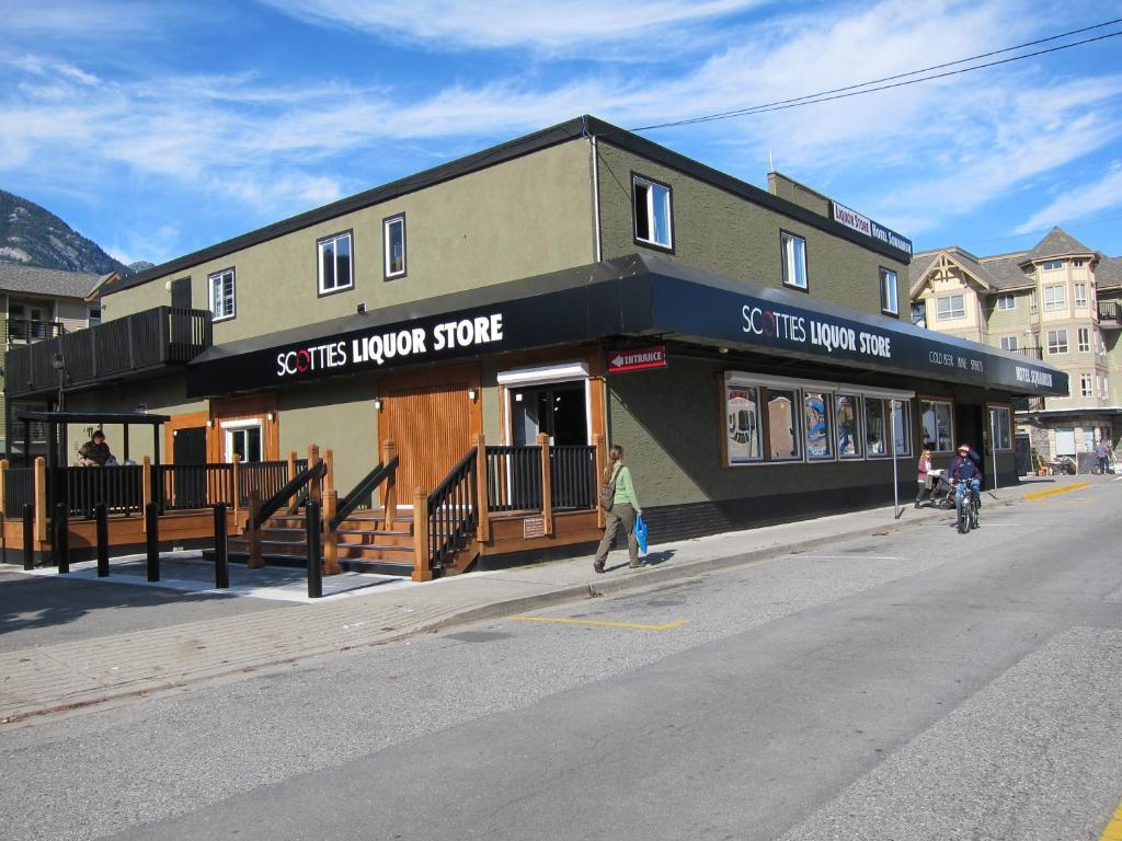 Hotel Squamish Bagian luar foto