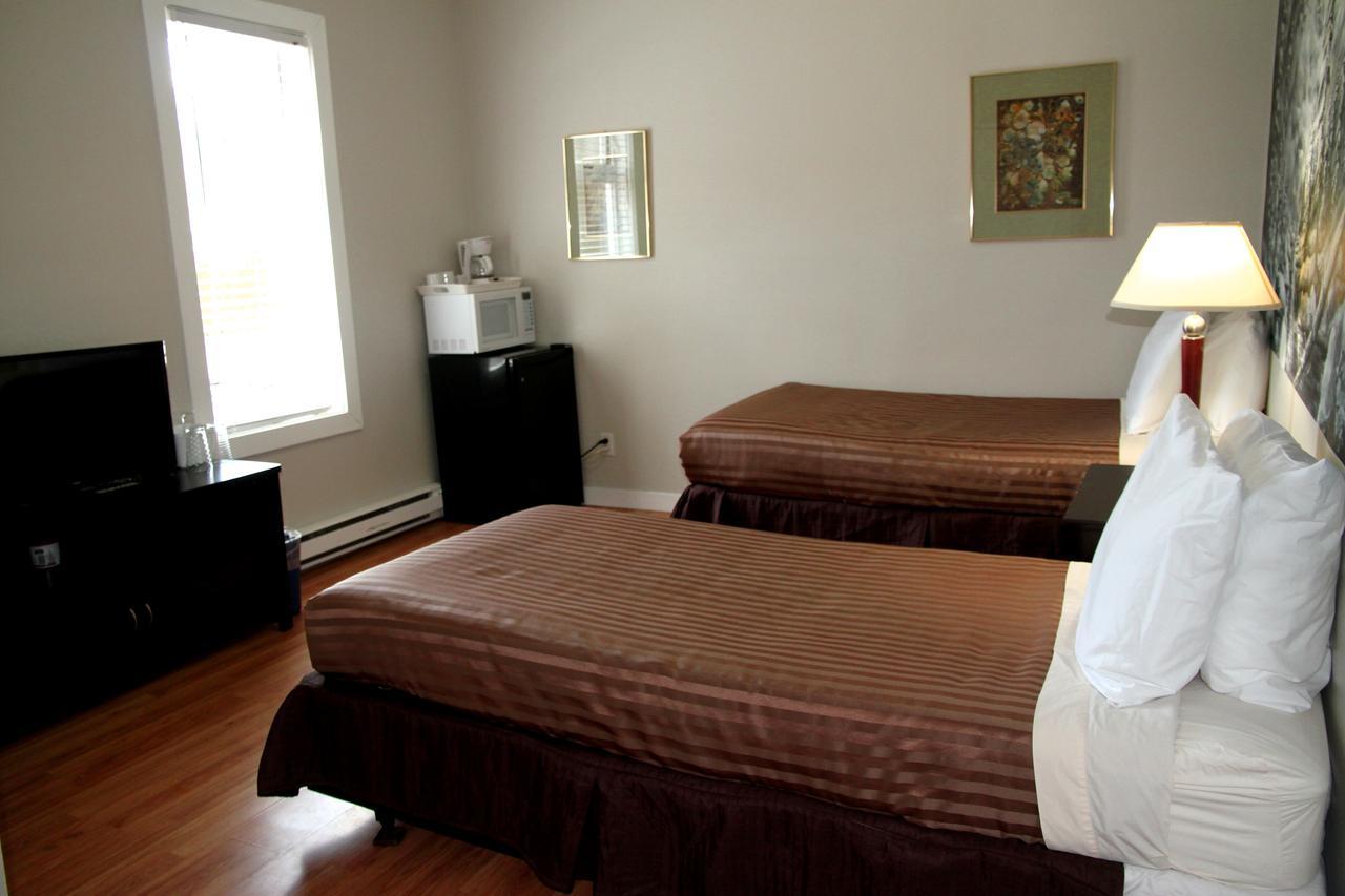 Hotel Squamish Bagian luar foto