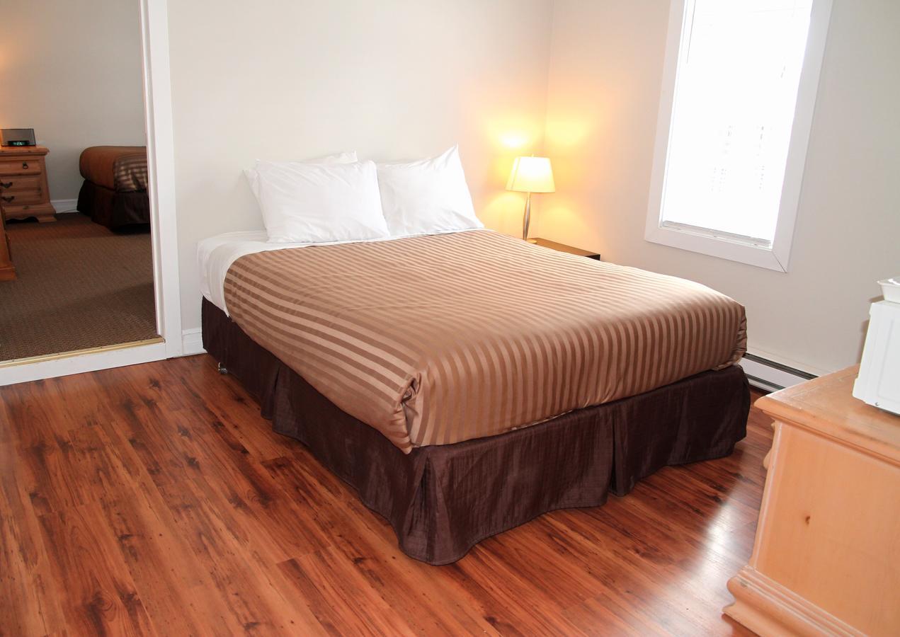Hotel Squamish Bagian luar foto