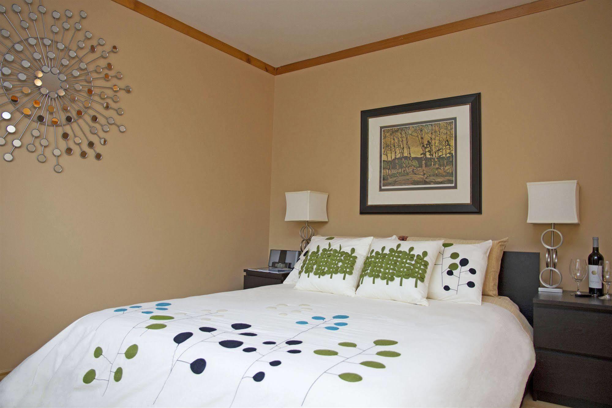 Hotel Squamish Bagian luar foto
